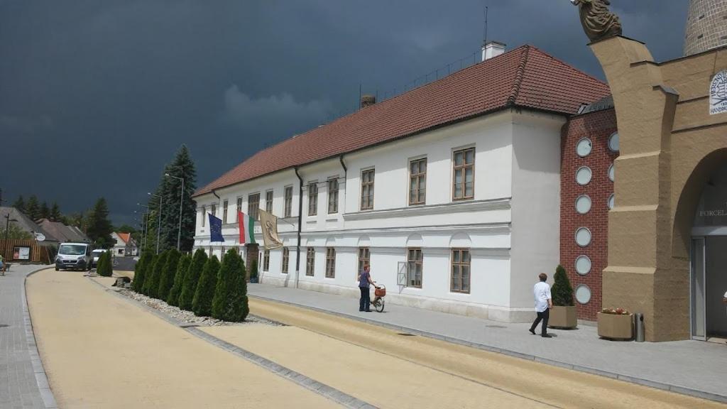 Park Vendeghaz Otel Herend Dış mekan fotoğraf